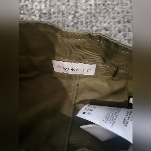 3. NWT MONCLER KHAKI CARGO SKIRT - Picture 7 of 11